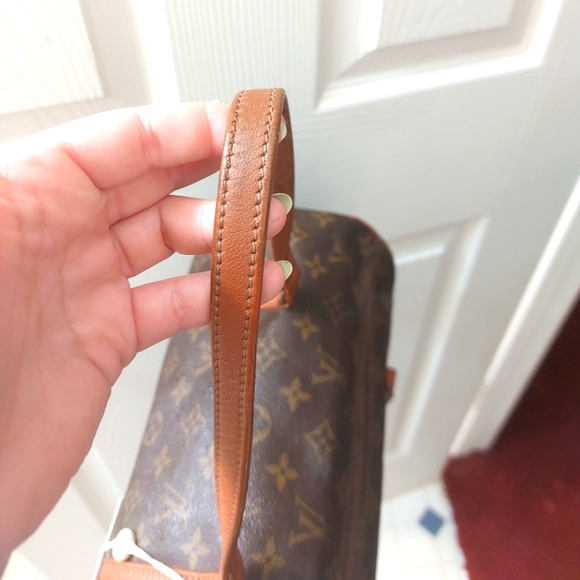 *sold* Louis Vuitton papillon 30 bag 💖 - Picture 8 of 11